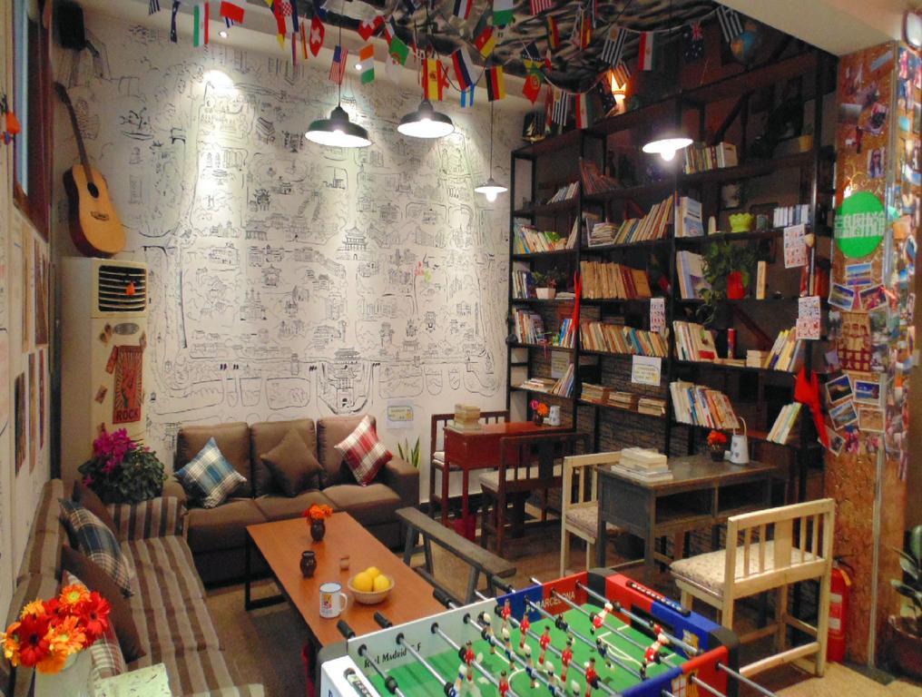 Hua Qiu Ku Youth Hostel East Street Branch Xi'an  Zewnętrze zdjęcie